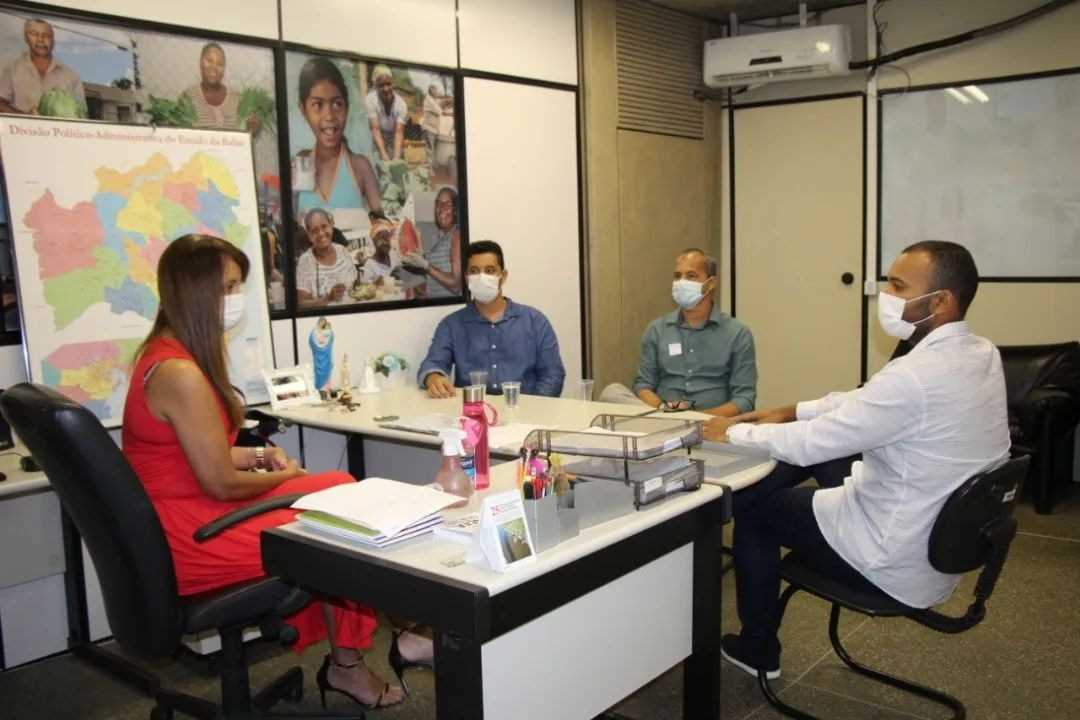 Camacã: Prefeito Paulo do Gás participa de reunião da UPB em Salvador e audiências com Secretarias e Deputado. 
